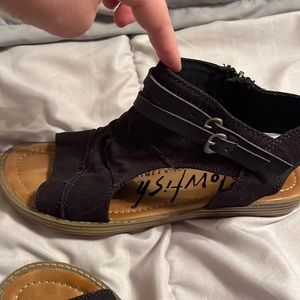 Black canvas sandals.